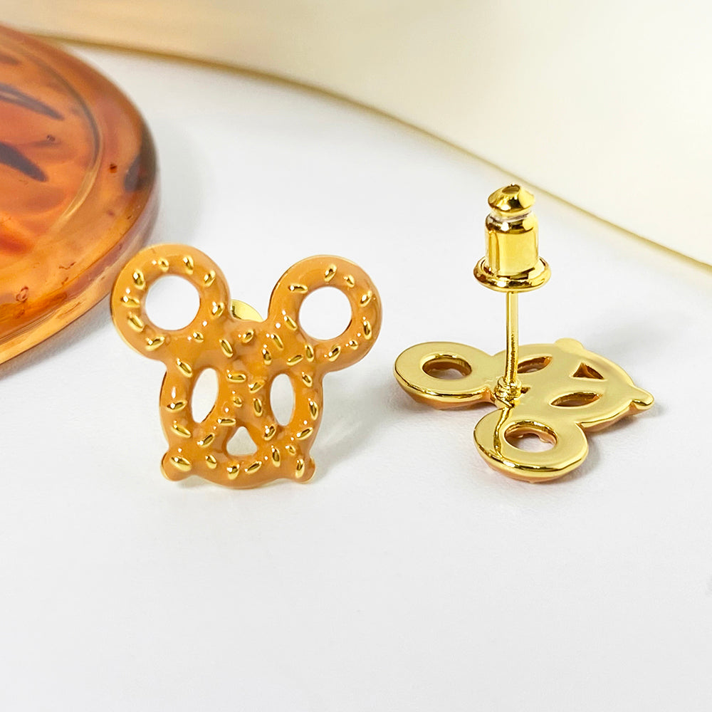 Pretzel 🥨 🐭 mouse earrings